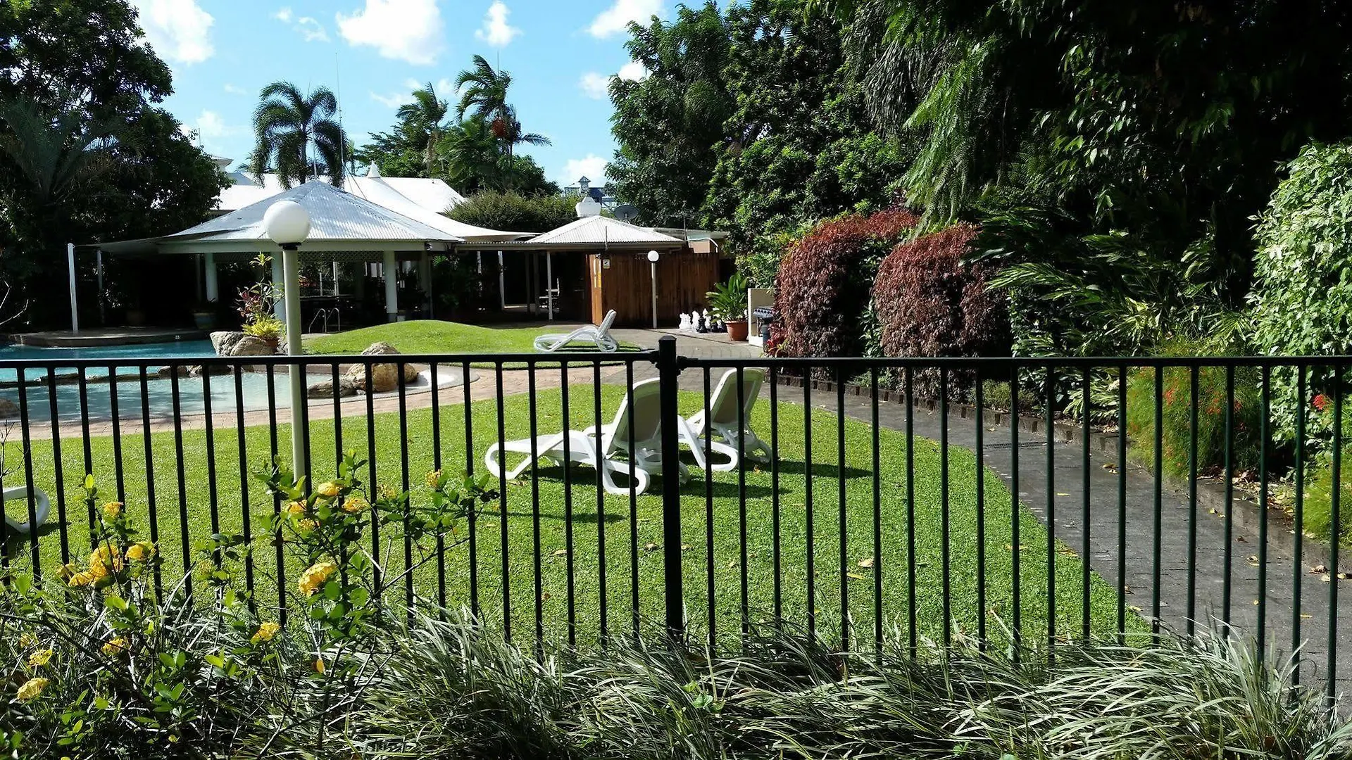 Cairns Gateway Resort